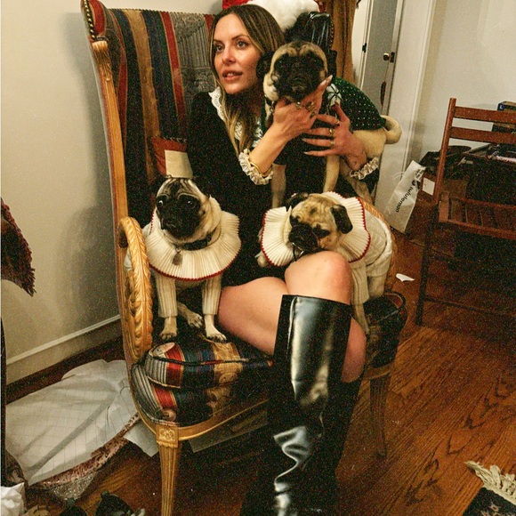 Closet is closed 🔥💔 Please read caption - Picture 5 of 10